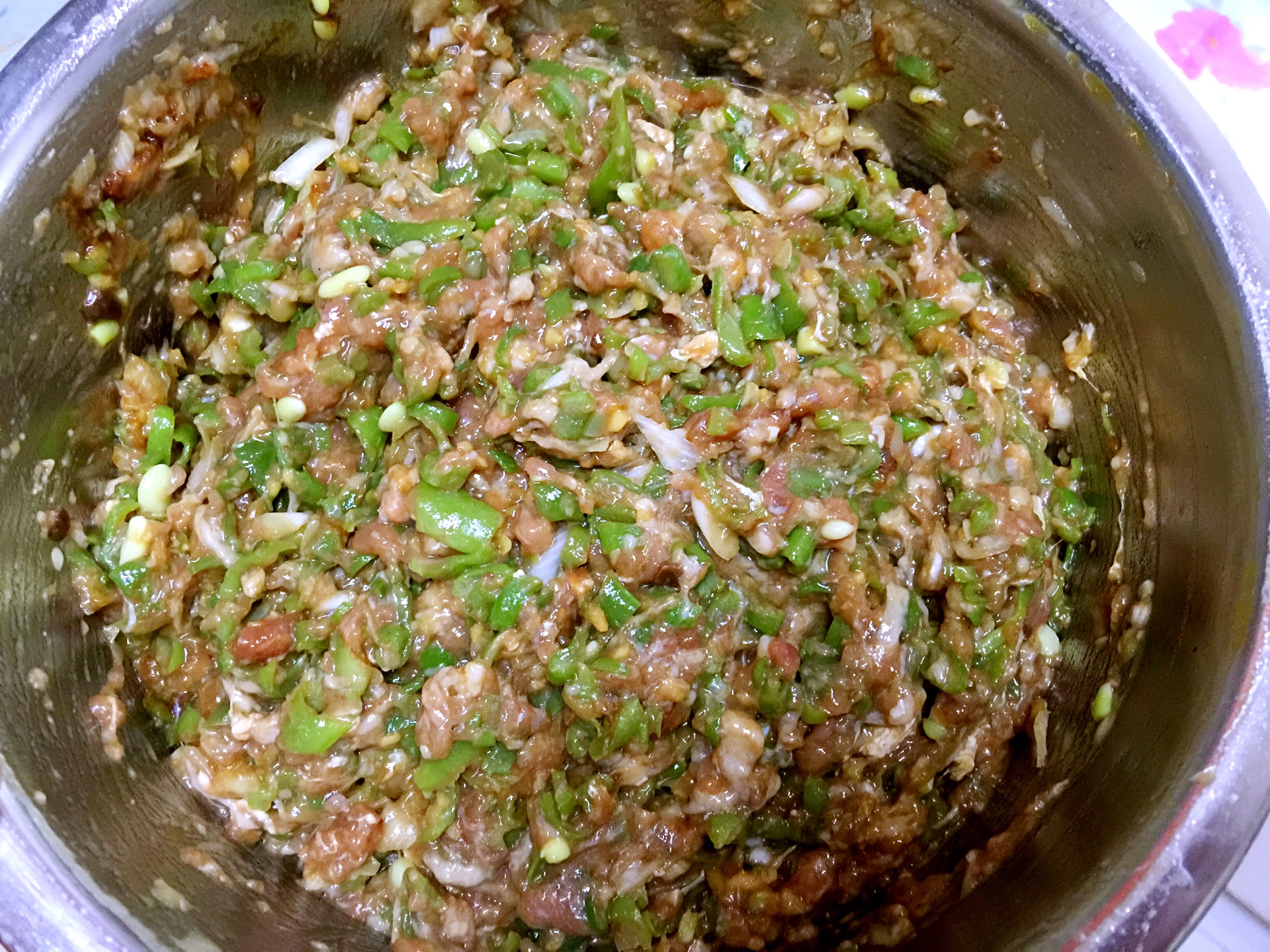 豆角肉馅包子(豆角肉馅包子蒸多长时间能熟)