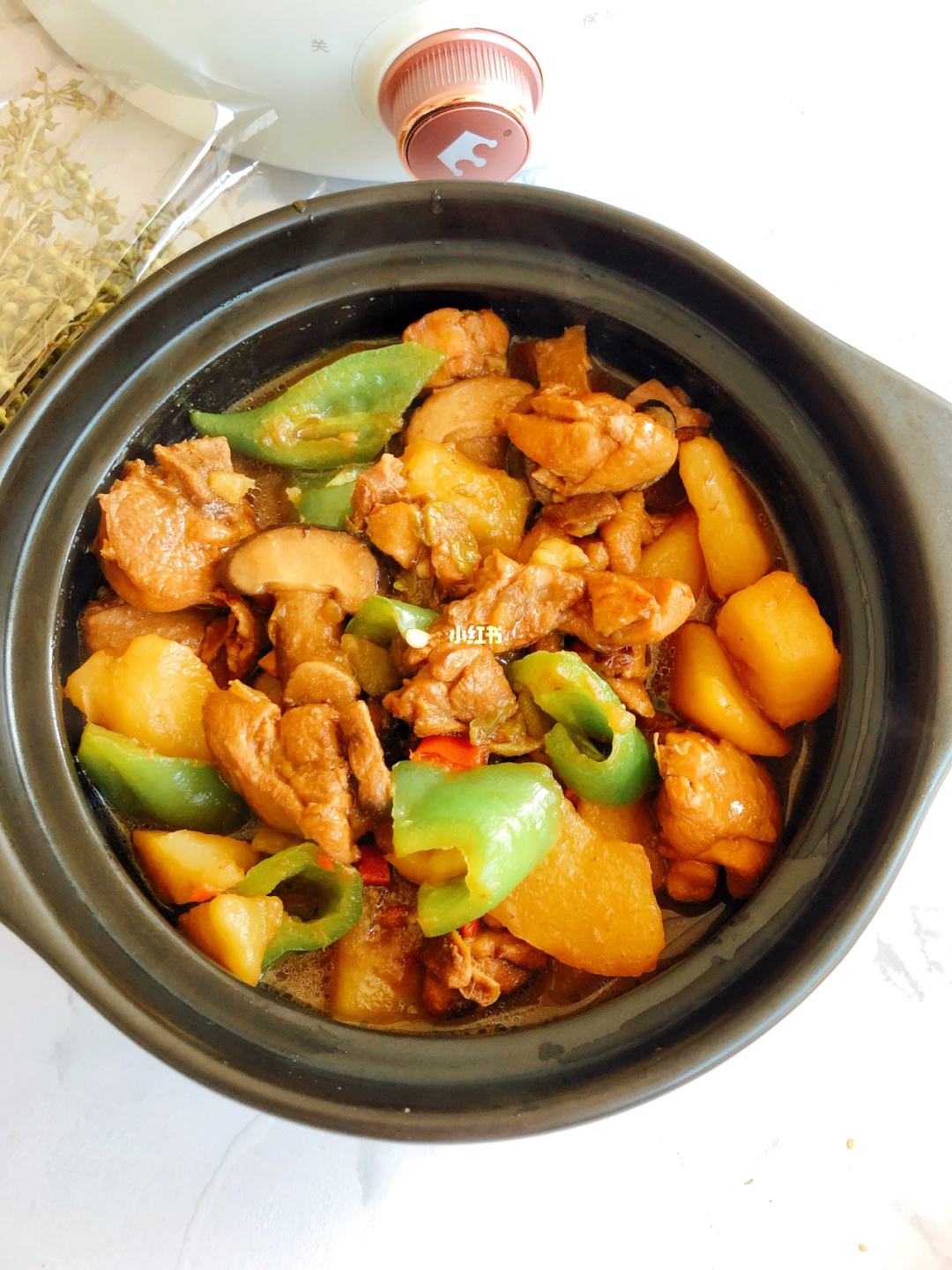 家养鸡怎么炖好吃(家养鸡怎么炖好吃又营养)