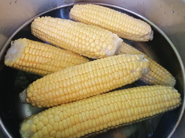 煮水果玉米(煮水果玉米多久)