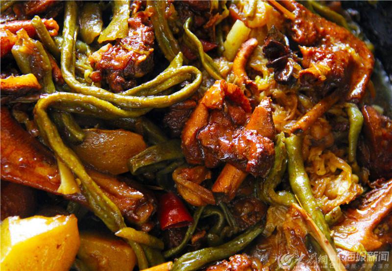 大鹅炖豆角好吃吗(大鹅炖豆角干豆角好吃吗)