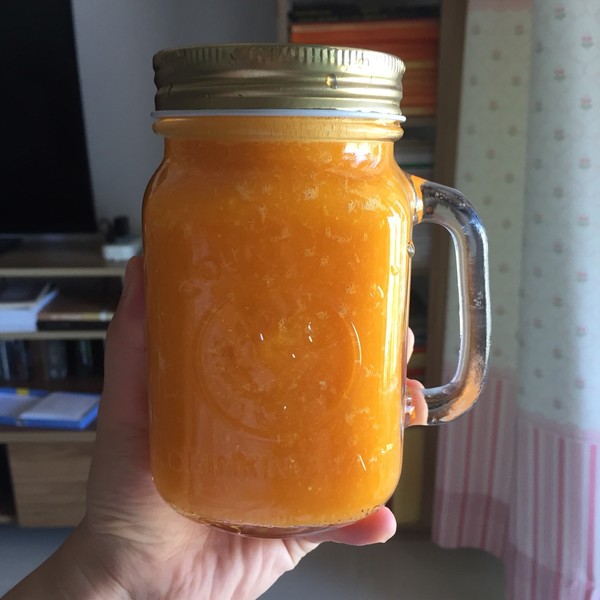 胡萝卜玉米汁图片(玉米胡萝卜汁的做法窍门)