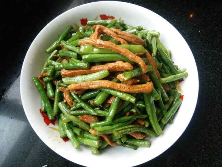 炒豆角怎么好吃(炒豆角怎样炒好吃)