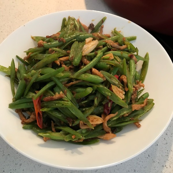 单炒豆角怎么做(单株豆角怎么炒好吃)