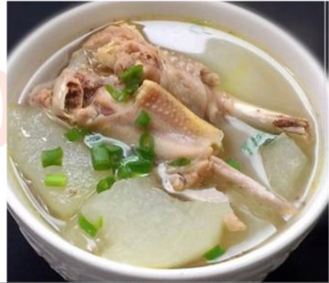 红萝卜煲鸭(红萝卜煲鸭子汤的功效)