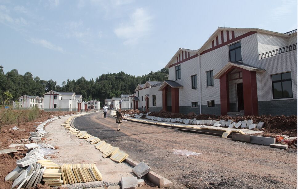 建设什么样的新农村(建设什么样的新农村好)
