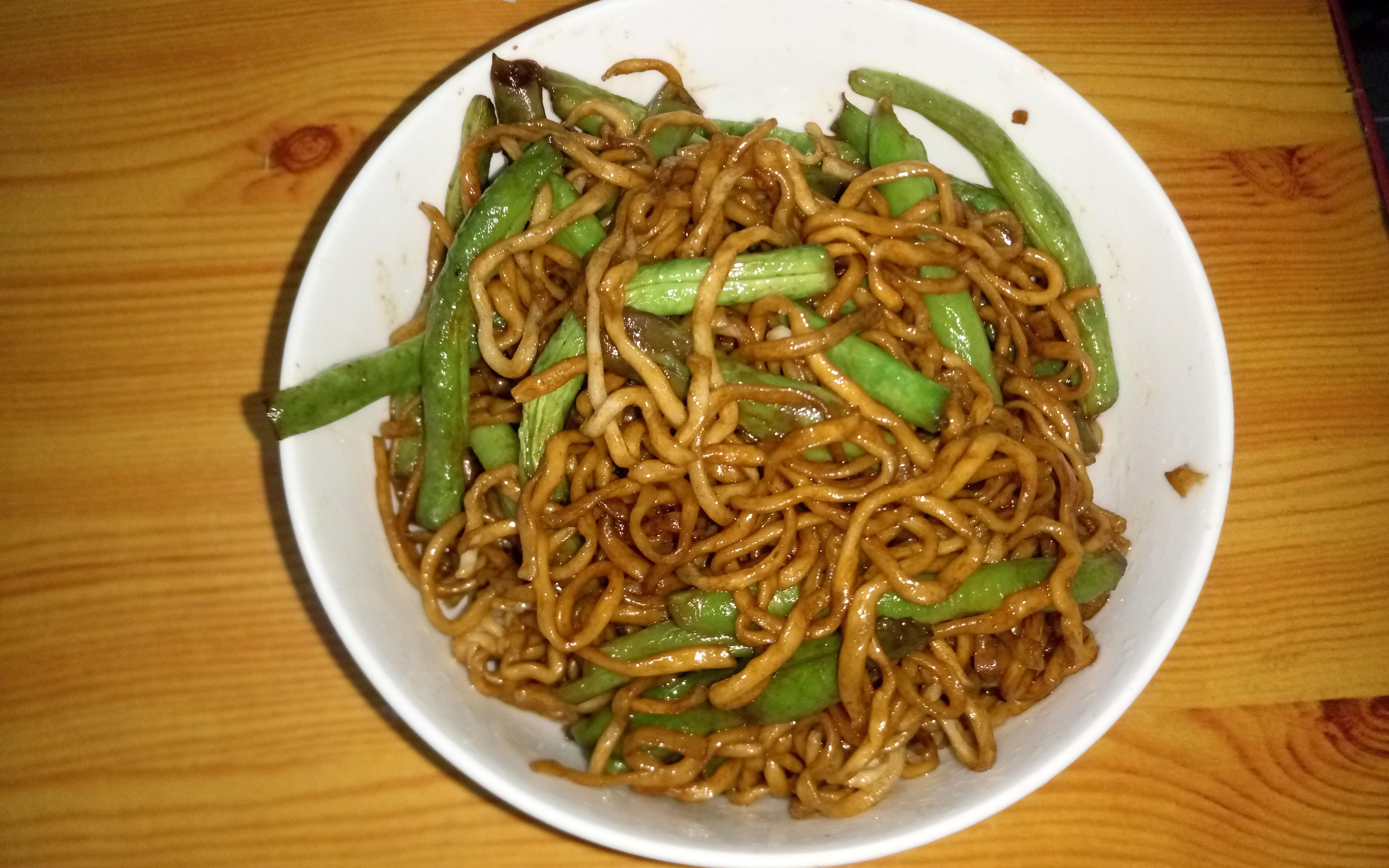 豆角土豆焖面(豆角土豆焖面的做法视频)