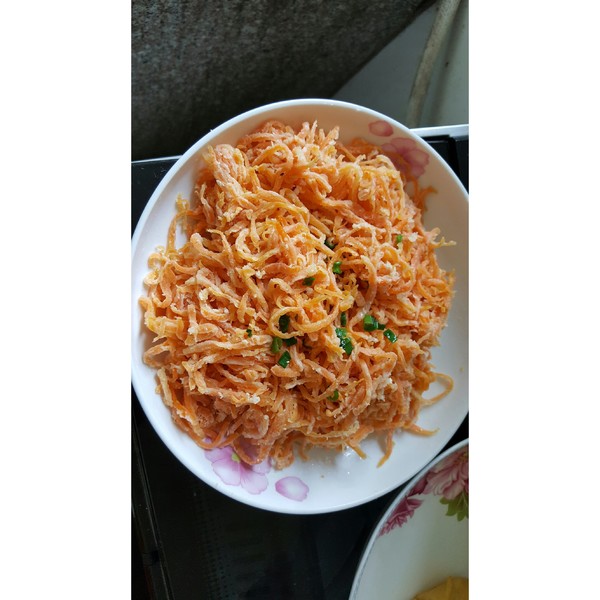 粉蒸胡萝卜丝(粉蒸胡萝卜丝用玉米淀粉可以吗)