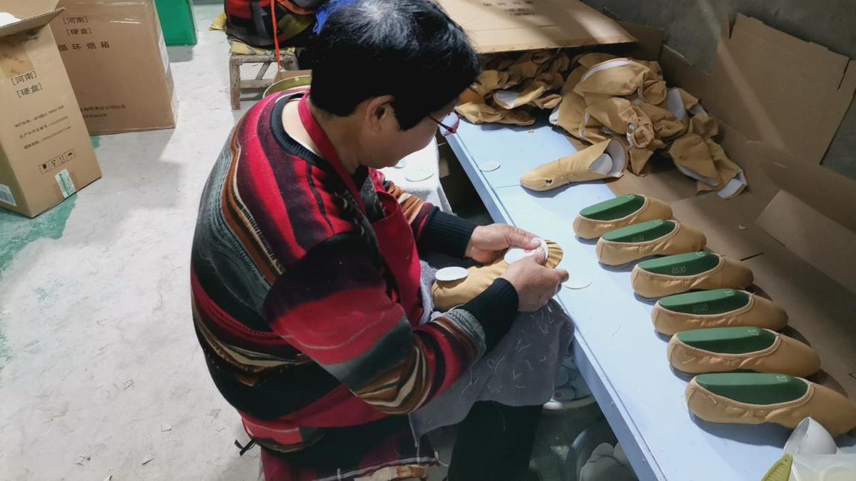 湖北襄阳手工活加工(襄阳手工活150一天在家做)
