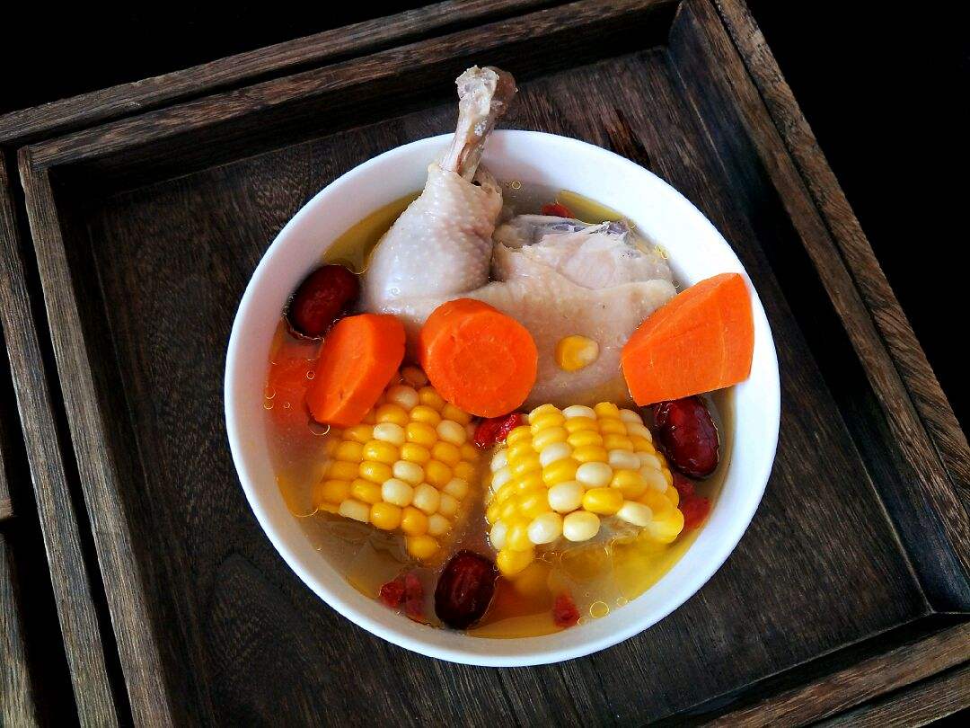 红萝卜煲鸡(红萝卜煲鸡蛋壳治糖尿病)