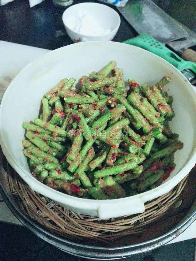 长豆角蒸多长时间能熟(长豆角蒸多长时间能熟凉拌长豆角怎么做好吃)