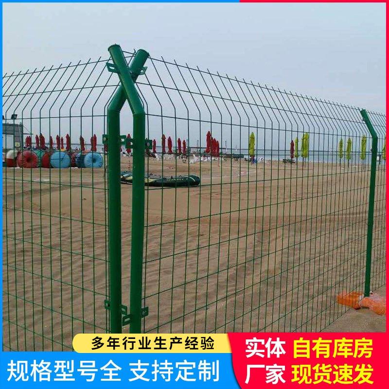 土鸡养殖围栏(养殖鸡围栏高度多少合适)
