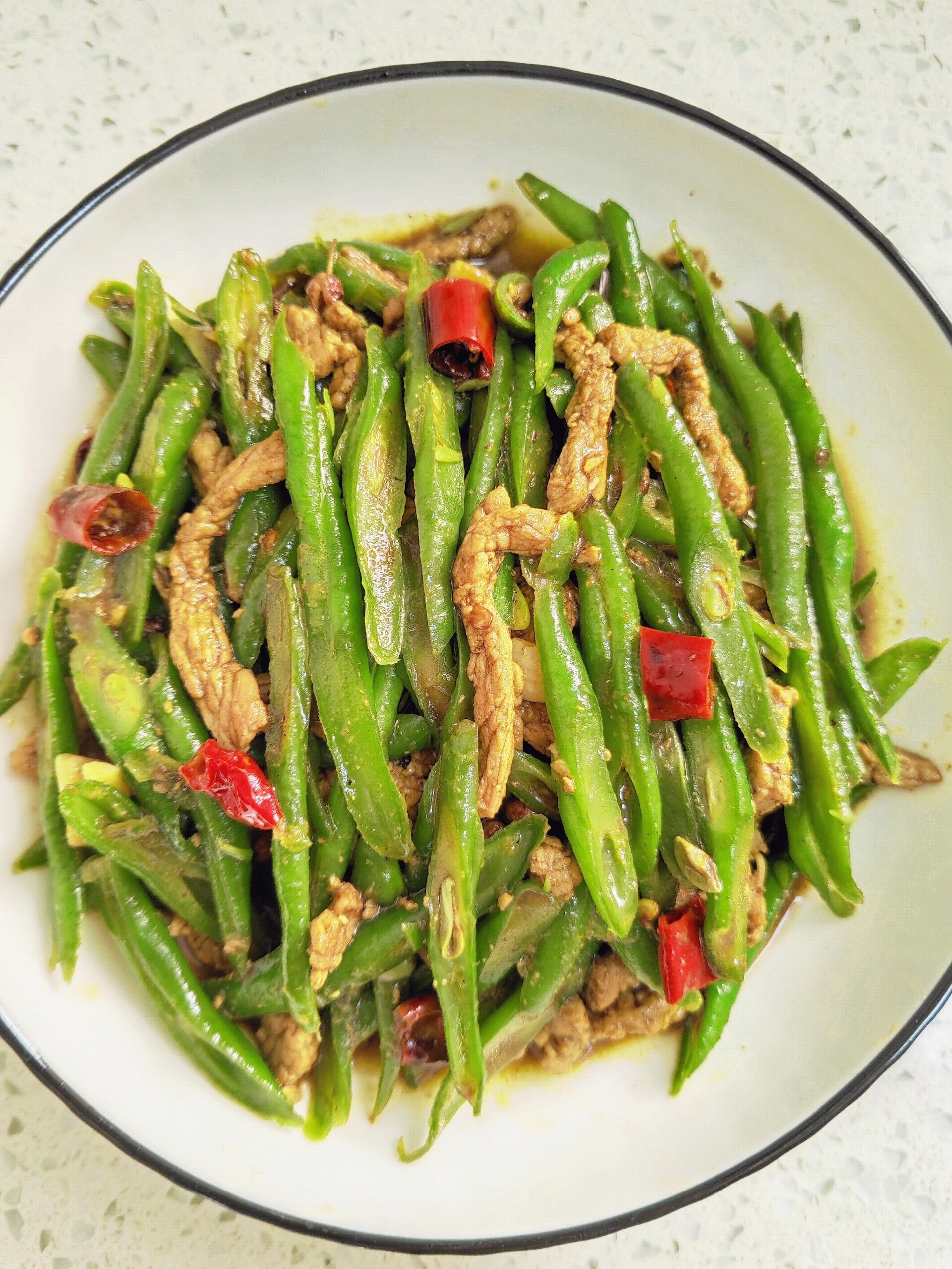 卜豆角炒肉(卜豆角炒肉的做法)