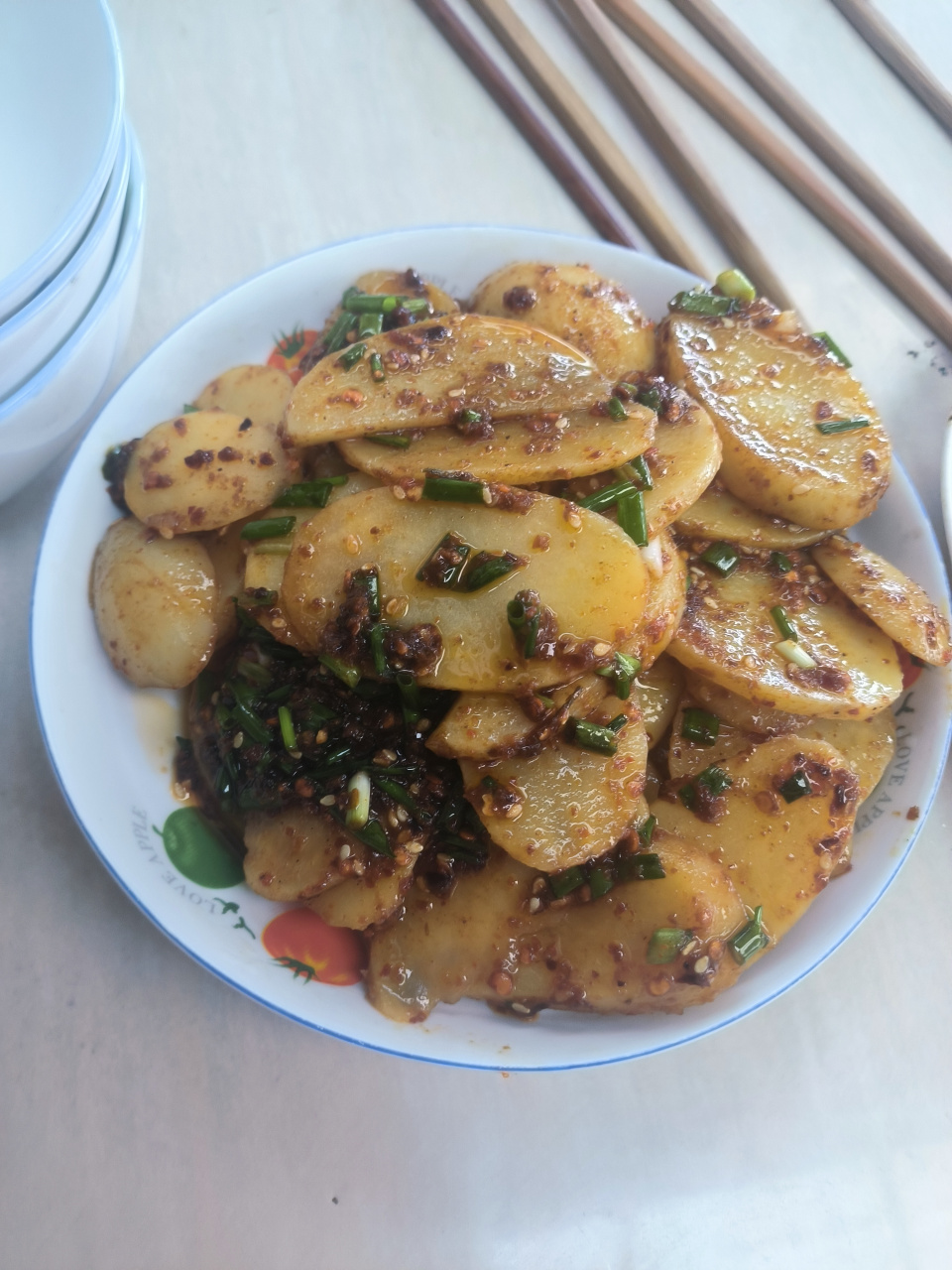 黄瓜种土豆片怎么炒(土豆片炒黄瓜种怎么样的好吃)