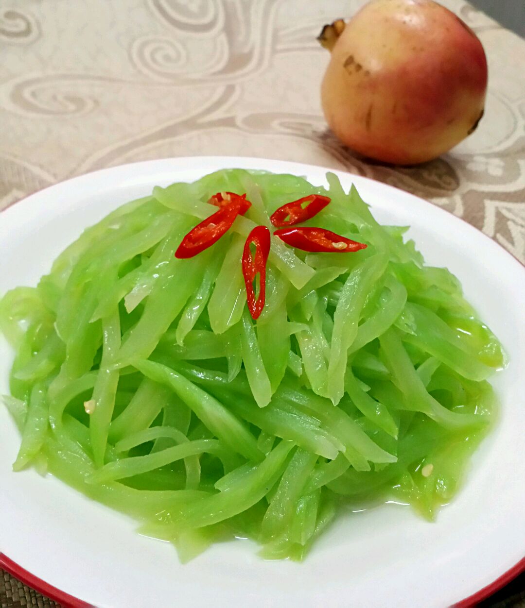 如何素炒青笋(素炒青笋的做法大全)