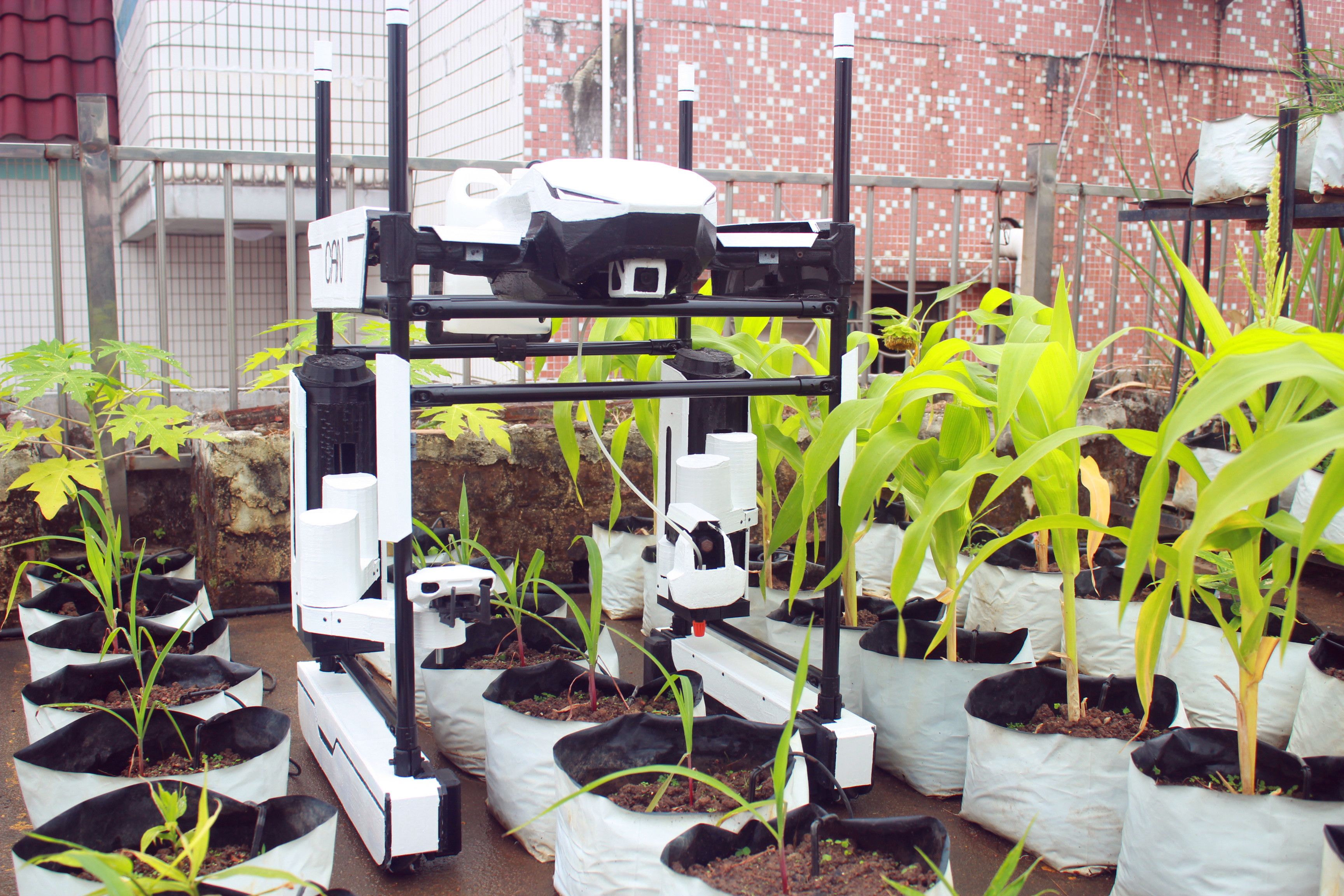 最先进的除草机器(最先进的除草机器是什么)
