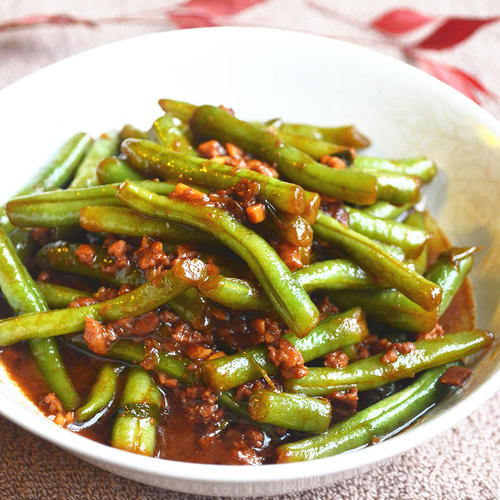 大酱炖豆角的家常做法(大酱炖豆角的家常做法大全)